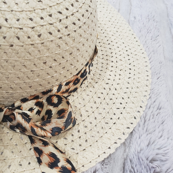 Wicker sun hat - Picture 3 of 4